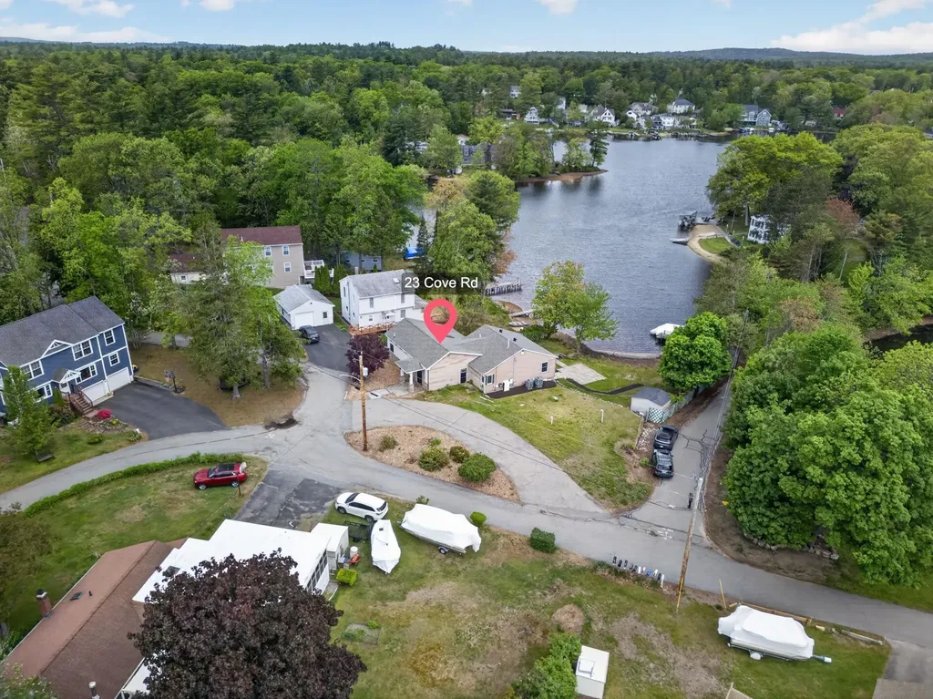 23 Cove Road Salem NH 03079
