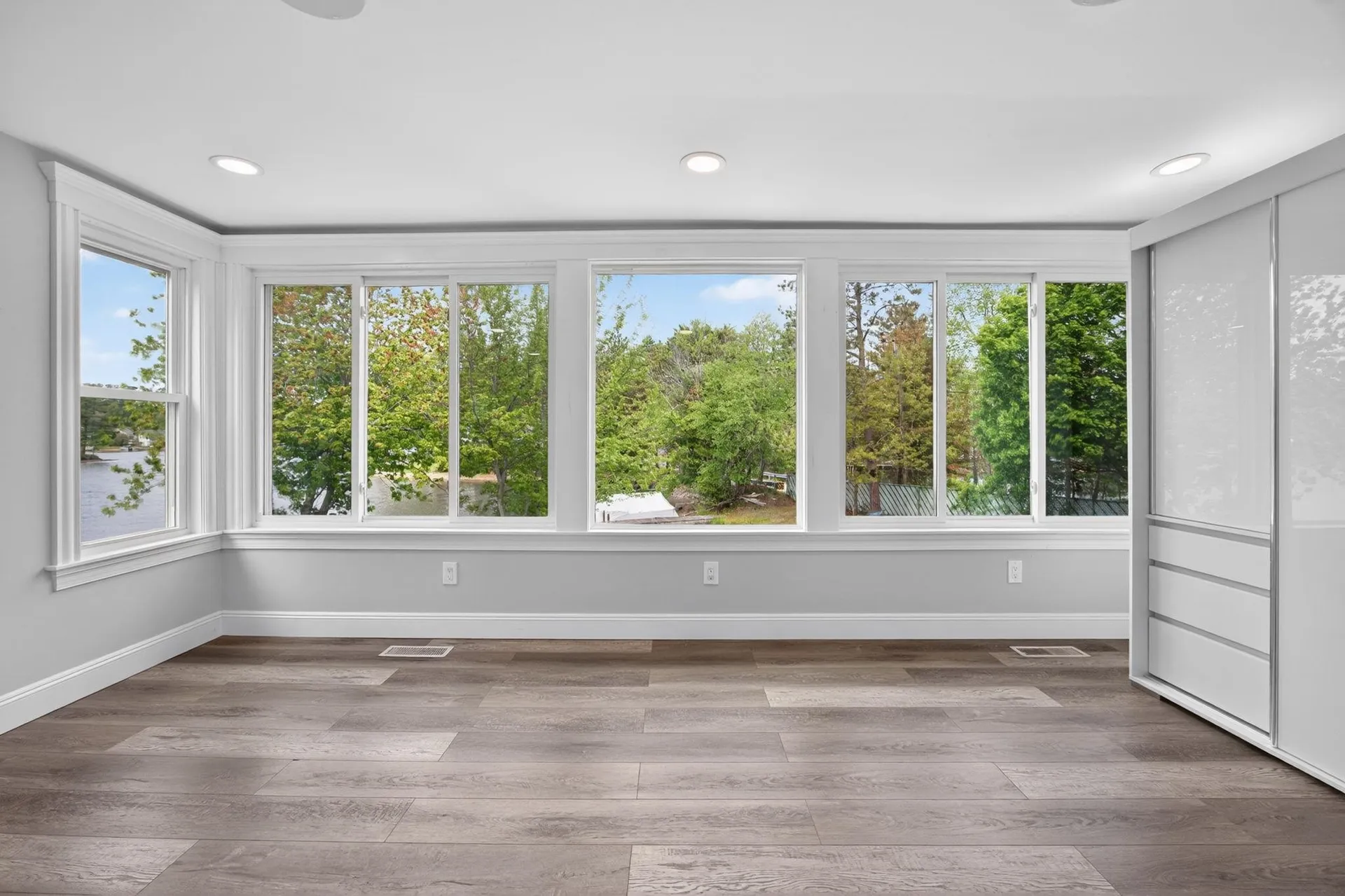 23 Cove Road Salem NH 03079