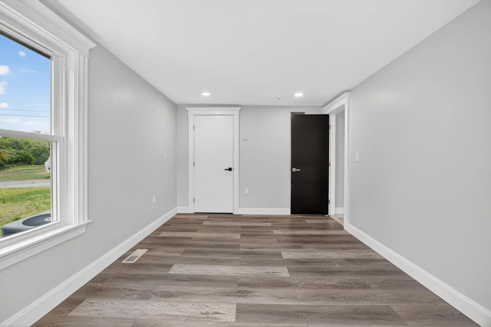 23 Cove Road Salem NH 03079