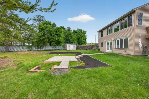 23 Cove Road Salem NH 03079