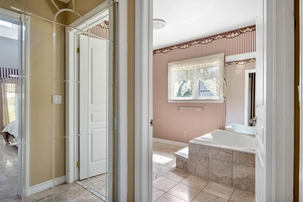 128 Fuller Drive Canaan VT 05903