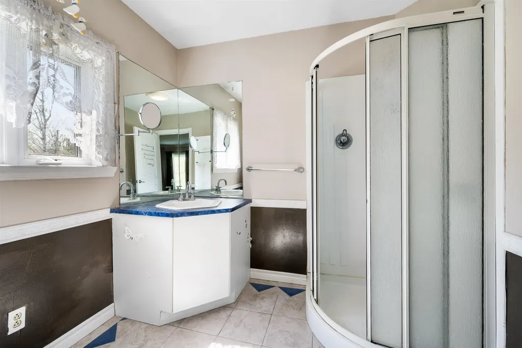 128 Fuller Drive Canaan VT 05903