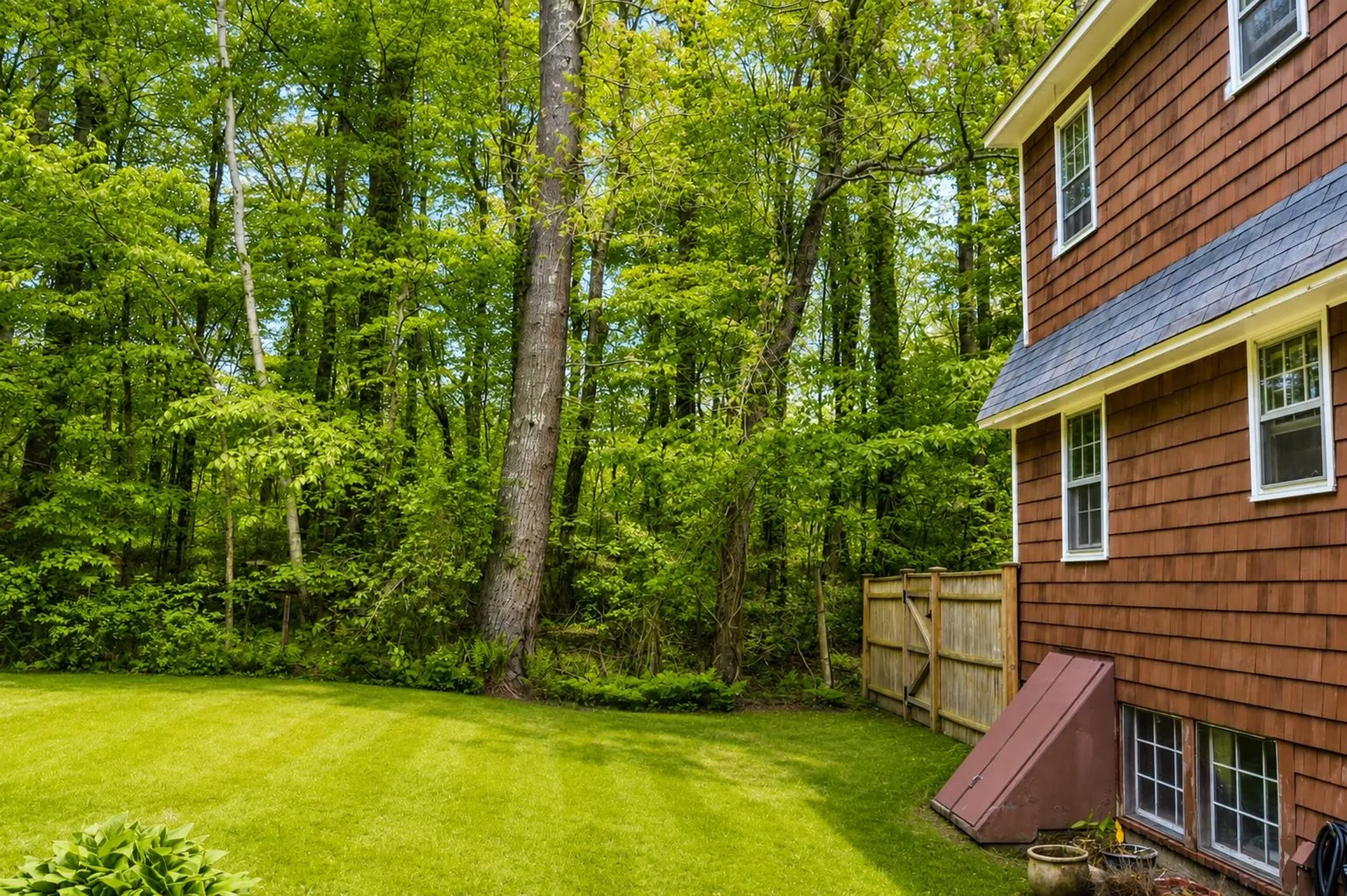86 Mammoth Road Londonderry NH 03053