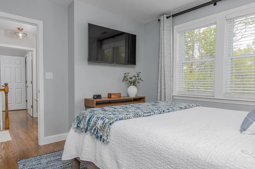 67 Blueberry Drive Manchester NH 03102