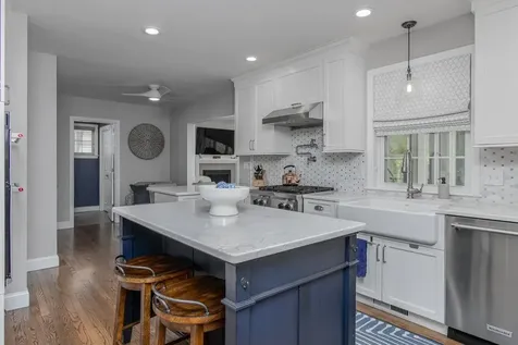 67 Blueberry Drive Manchester NH 03102