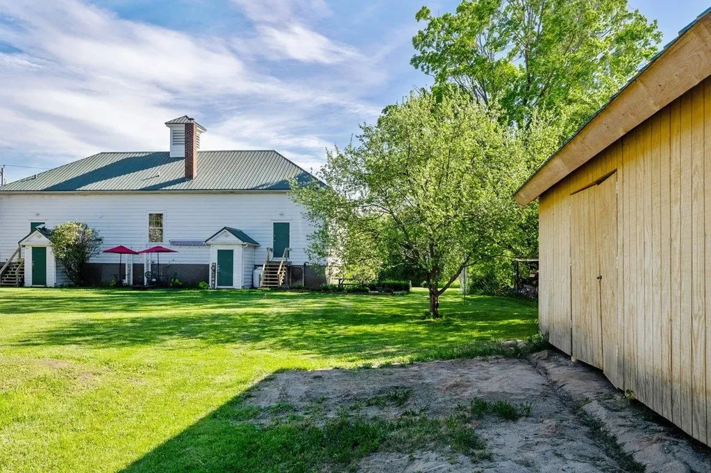 172 School Street Isle La Motte VT 05463