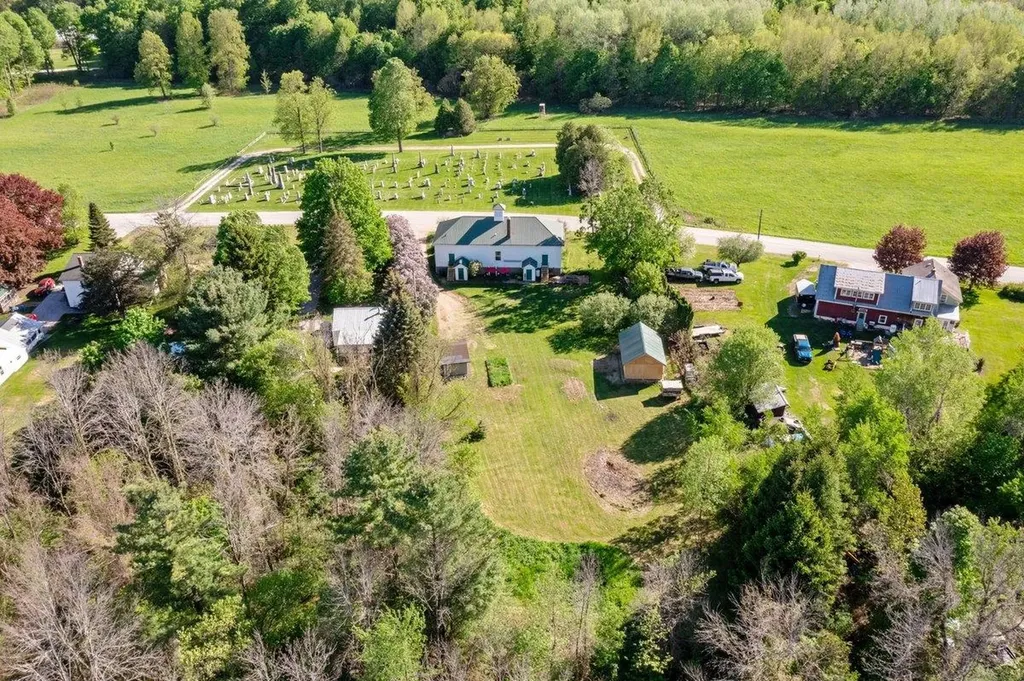 172 School Street Isle La Motte VT 05463