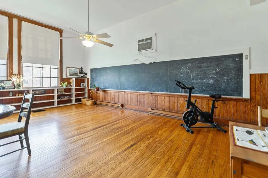 172 School Street Isle La Motte VT 05463