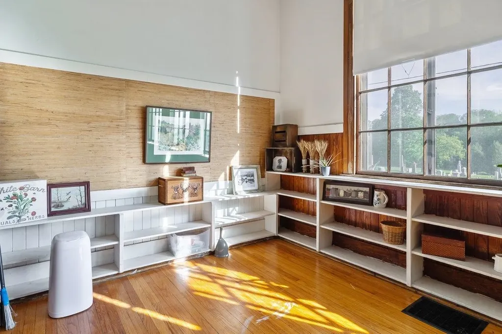 172 School Street Isle La Motte VT 05463