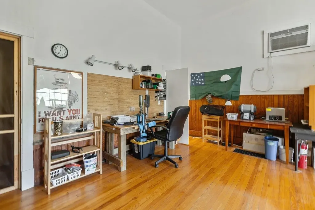 172 School Street Isle La Motte VT 05463