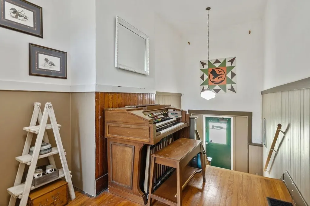 172 School Street Isle La Motte VT 05463