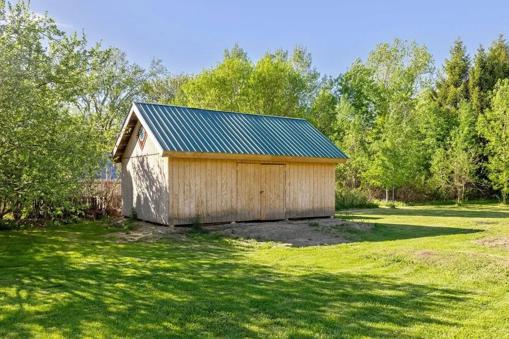 172 School Street Isle La Motte VT 05463