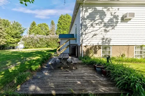 172 School Street Isle La Motte VT 05463