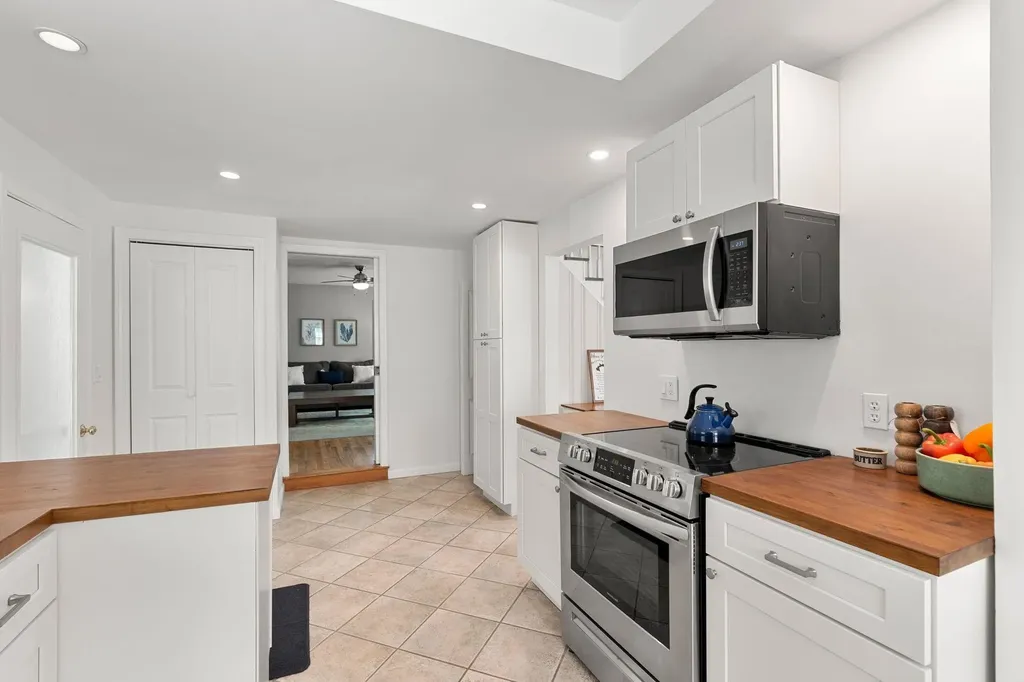 3 Marsh Hill Road New Durham NH 03855