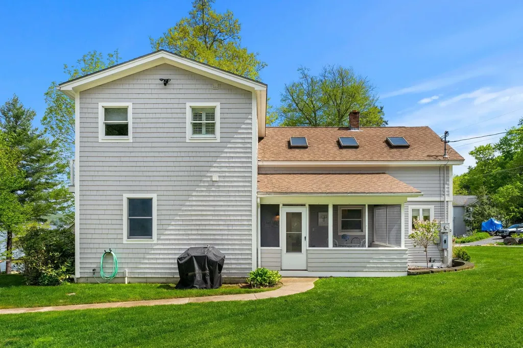 3 Marsh Hill Road New Durham NH 03855