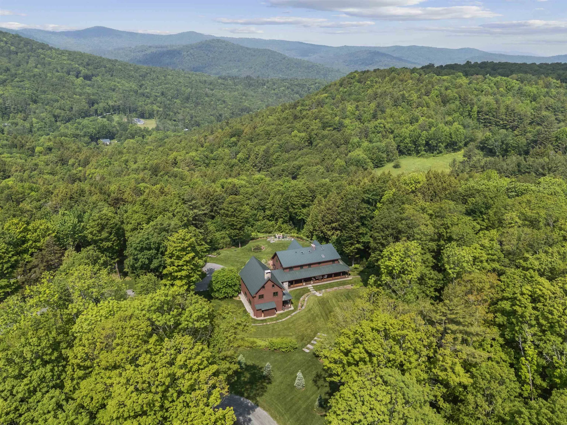 463 North Road Barnard VT 05032