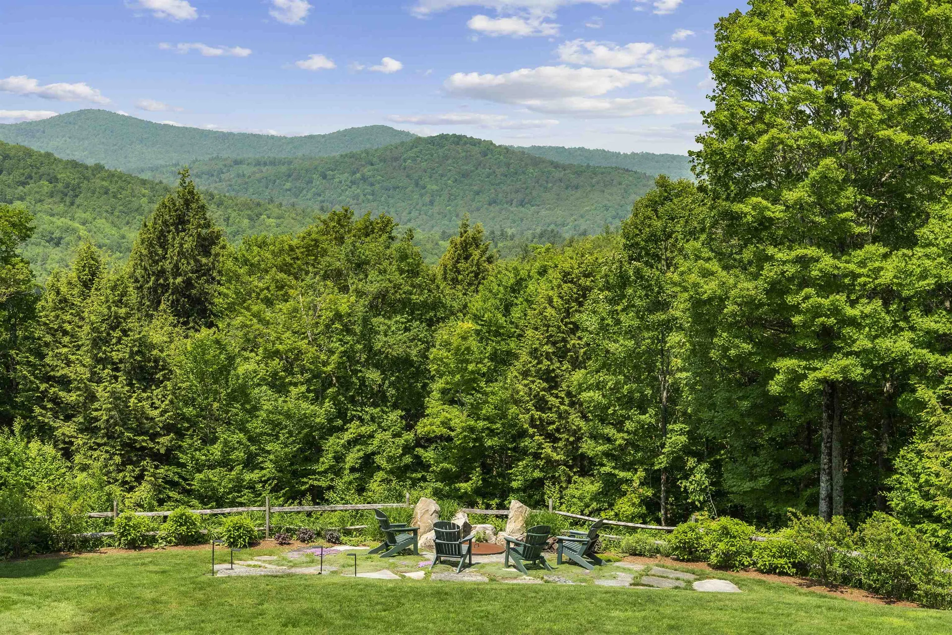 463 North Road Barnard VT 05032
