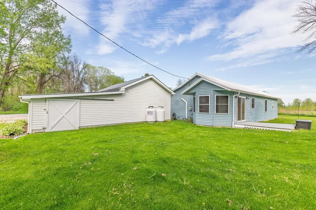 100 Christopher Road Alburgh VT 05440