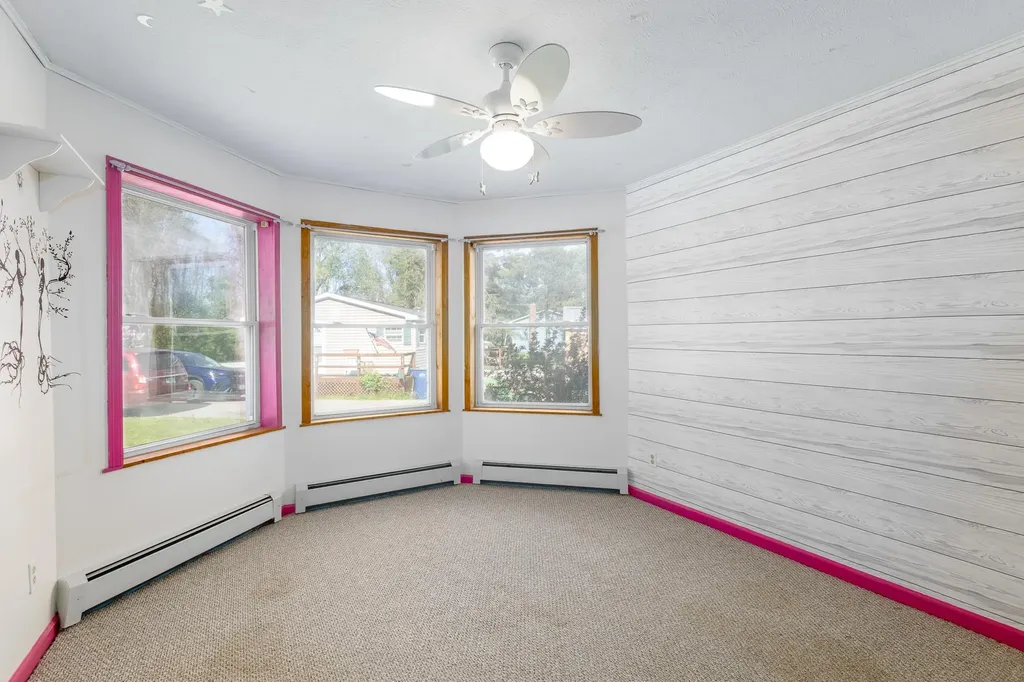 100 Christopher Road Alburgh VT 05440