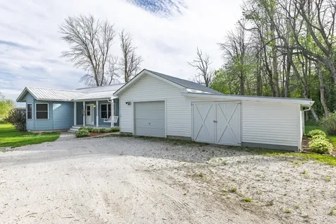100 Christopher Road Alburgh VT 05440