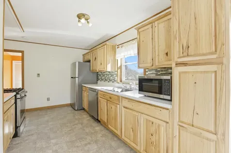 100 Christopher Road Alburgh VT 05440