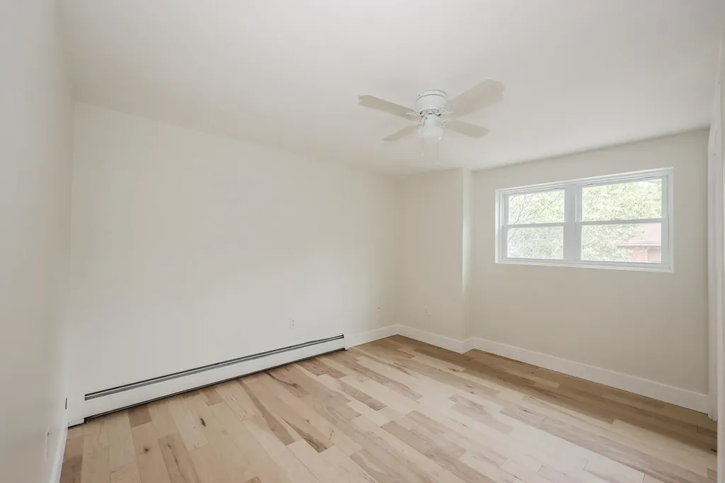 10 Eldorado Circle Nashua NH 03062