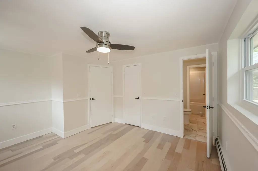 10 Eldorado Circle Nashua NH 03062