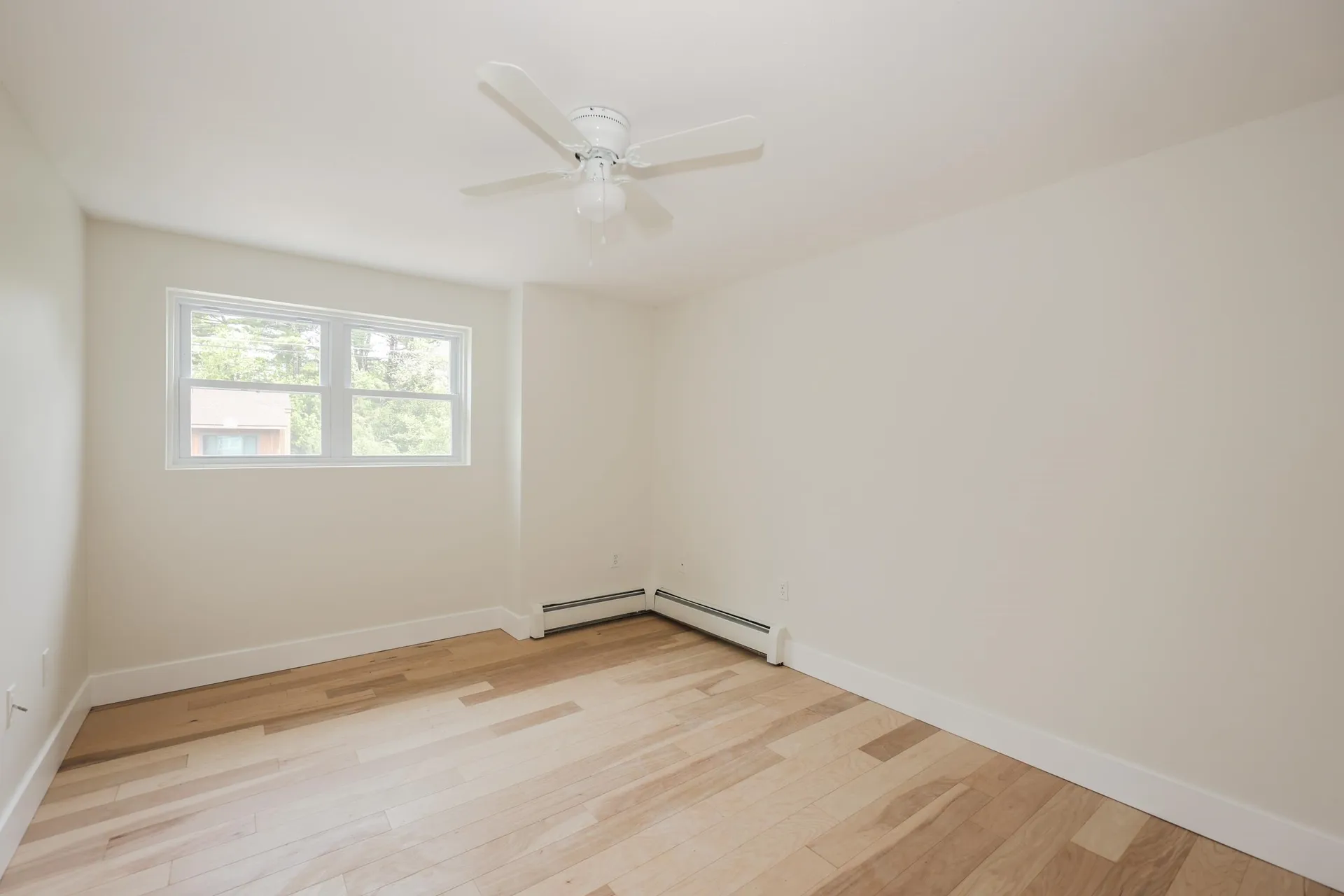 10 Eldorado Circle Nashua NH 03062