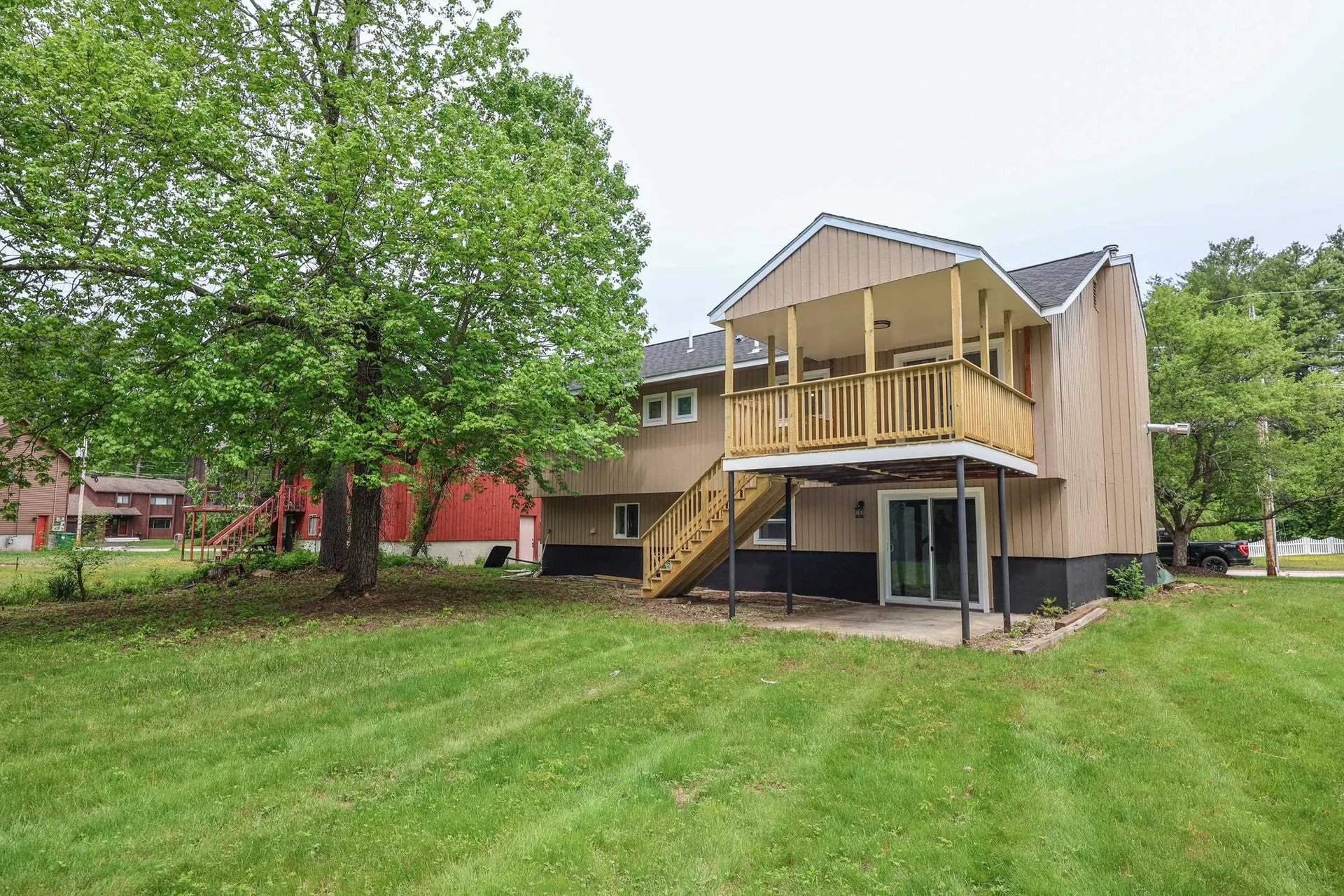 10 Eldorado Circle Nashua NH 03062