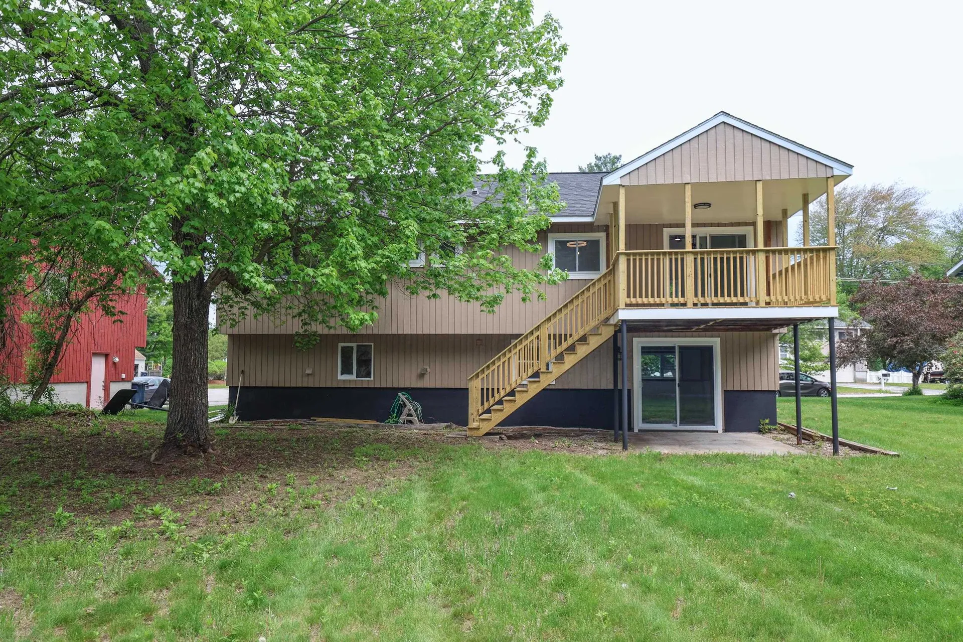 10 Eldorado Circle Nashua NH 03062