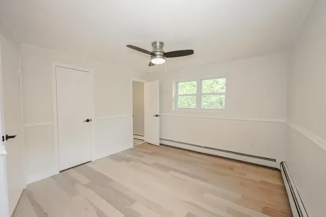 10 Eldorado Circle Nashua NH 03062