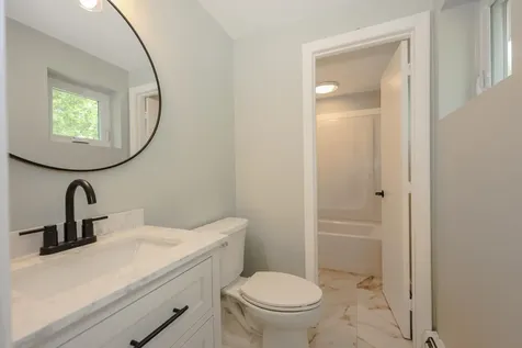 10 Eldorado Circle Nashua NH 03062