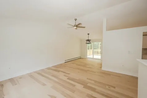 10 Eldorado Circle Nashua NH 03062