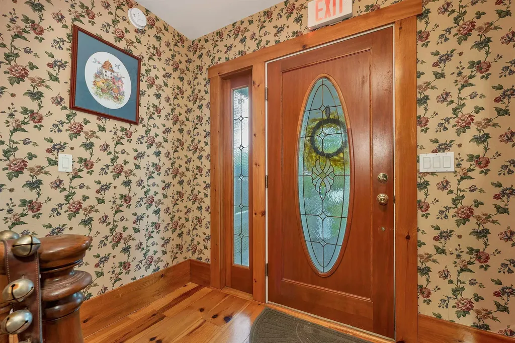 2384 White Mountain Highway Conway NH 03860