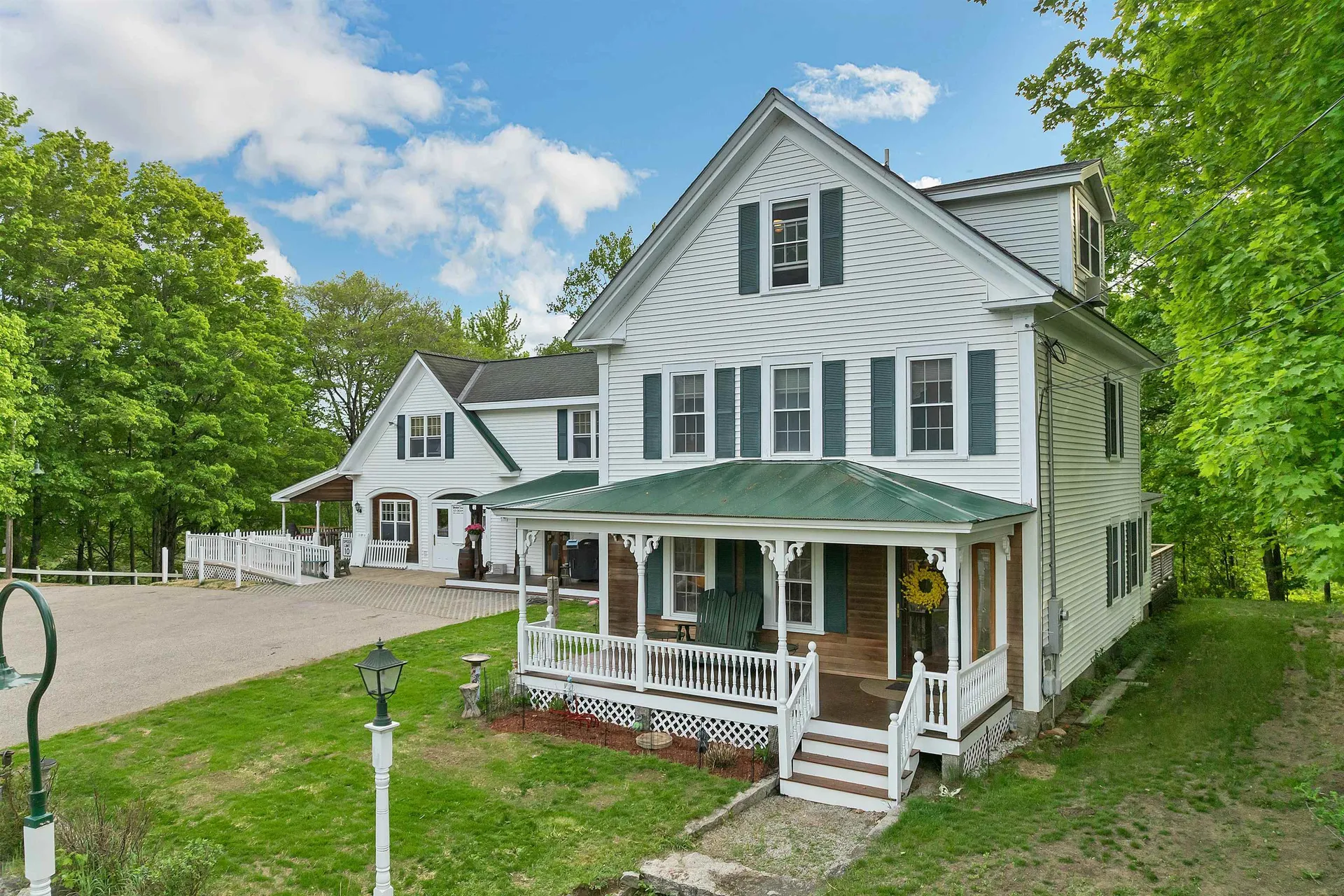 2384 White Mountain Highway Conway NH 03860