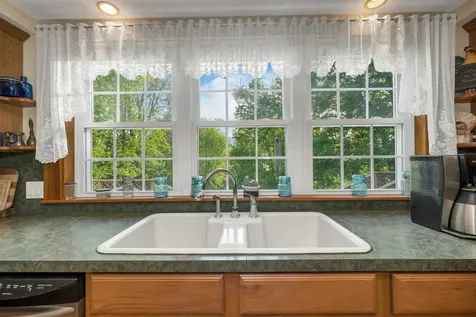 2384 White Mountain Highway Conway NH 03860