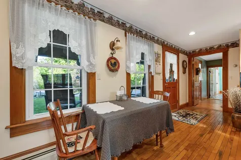 2384 White Mountain Highway Conway NH 03860