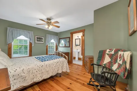2384 White Mountain Highway Conway NH 03860