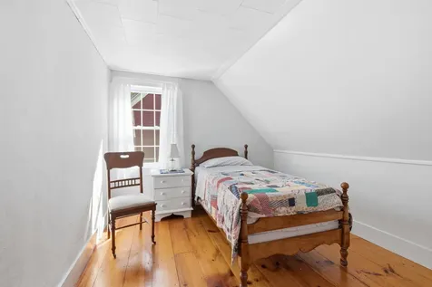 55 Bible Hill Road Warner NH 03278
