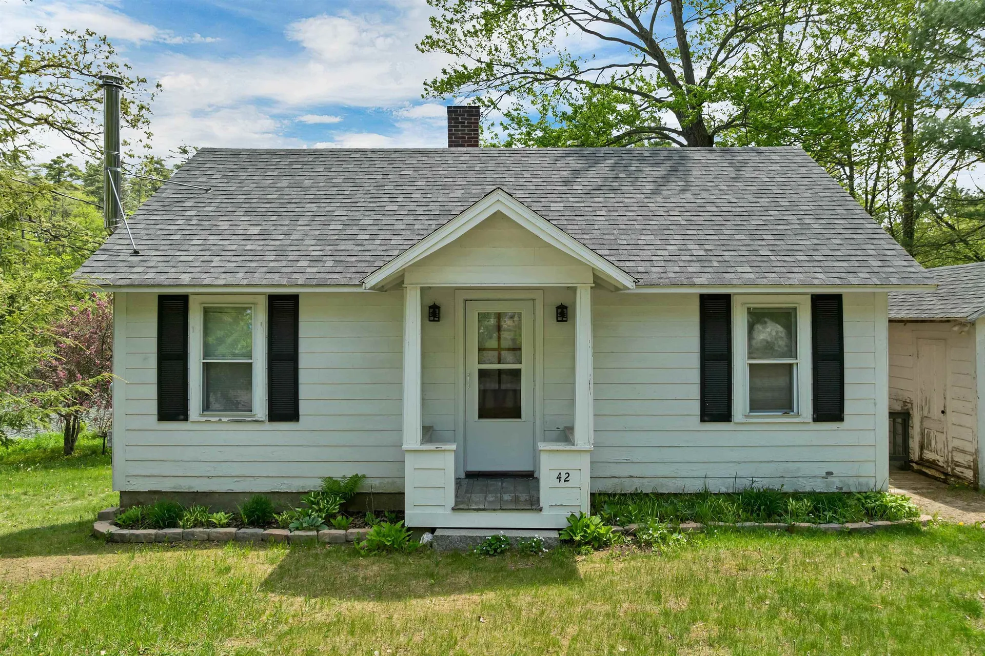 42 Water Street Meredith NH 03253