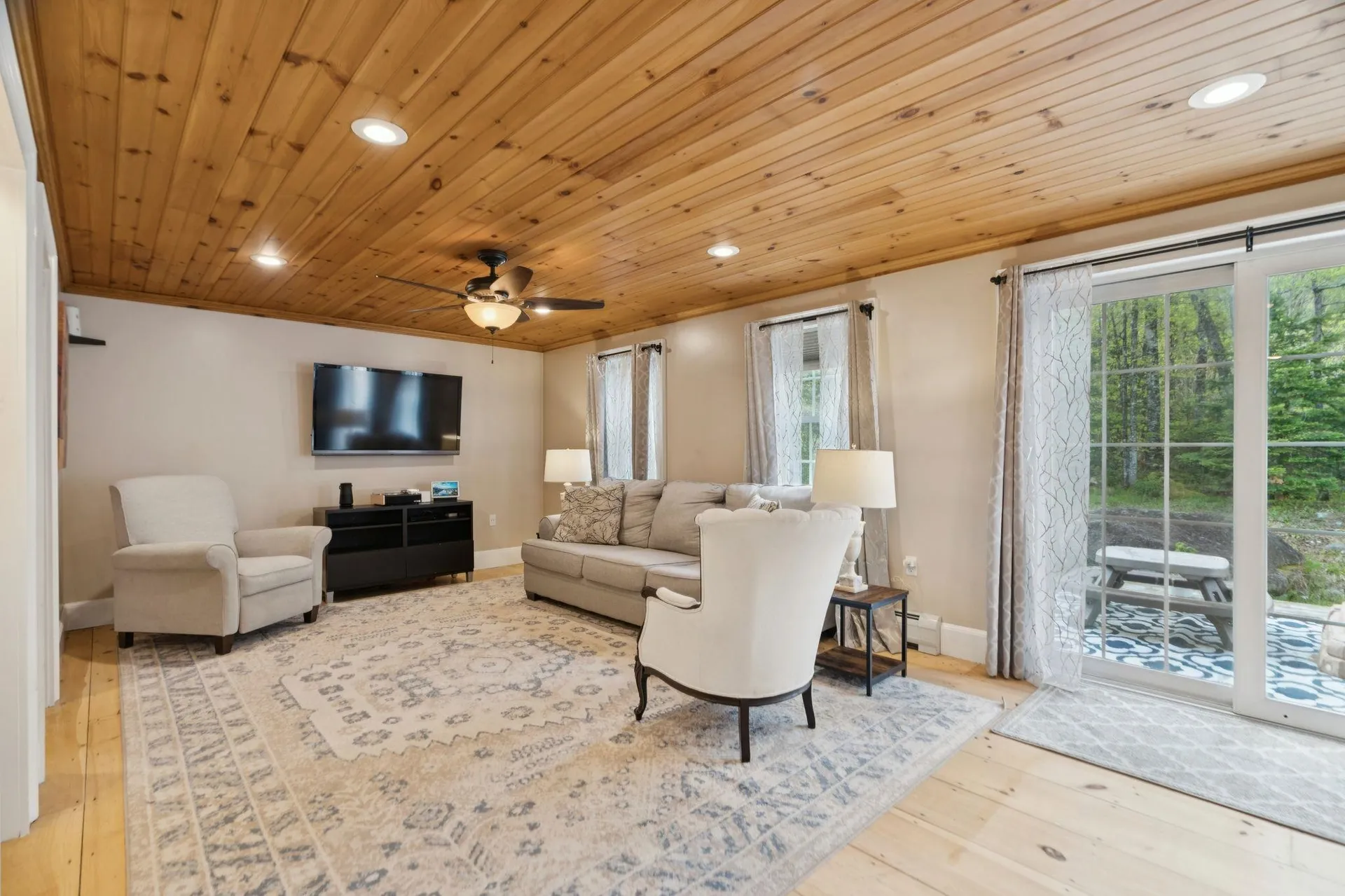 137 Woodland Heights Grantham NH 03753