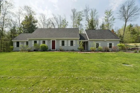 137 Woodland Heights Grantham NH 03753