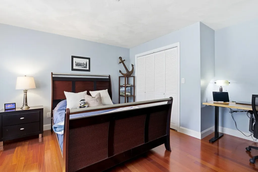 4 Hunters Road Bedford NH 03110