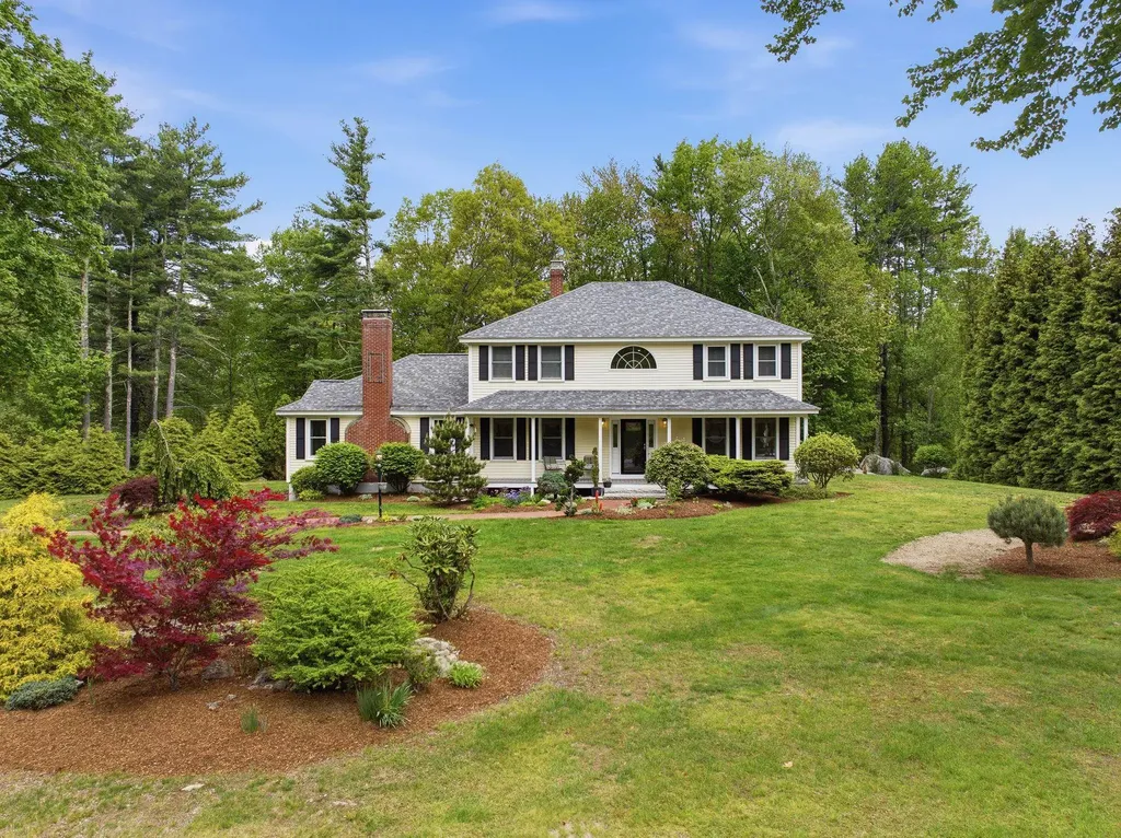 4 Hunters Road Bedford NH 03110