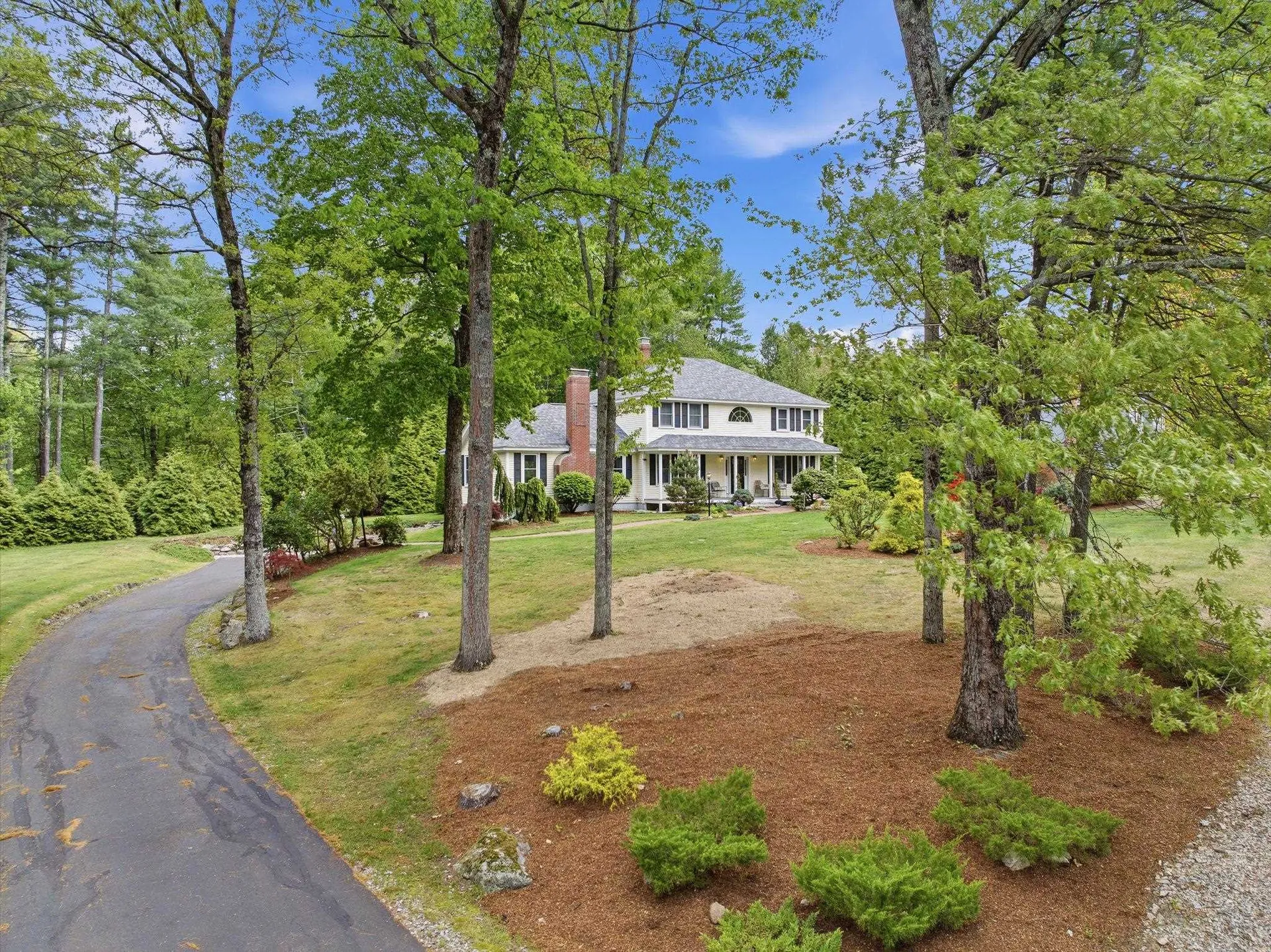 4 Hunters Road Bedford NH 03110