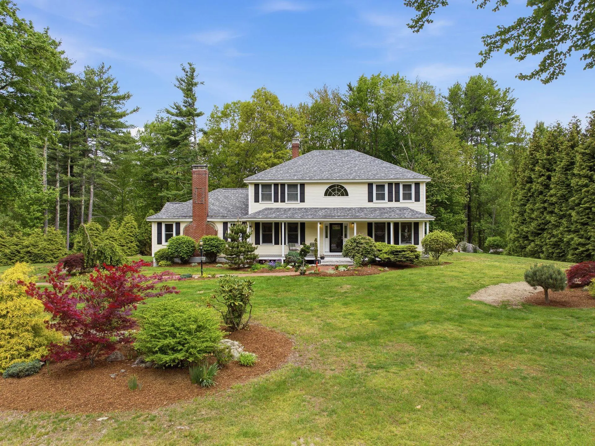 4 Hunters Road Bedford NH 03110