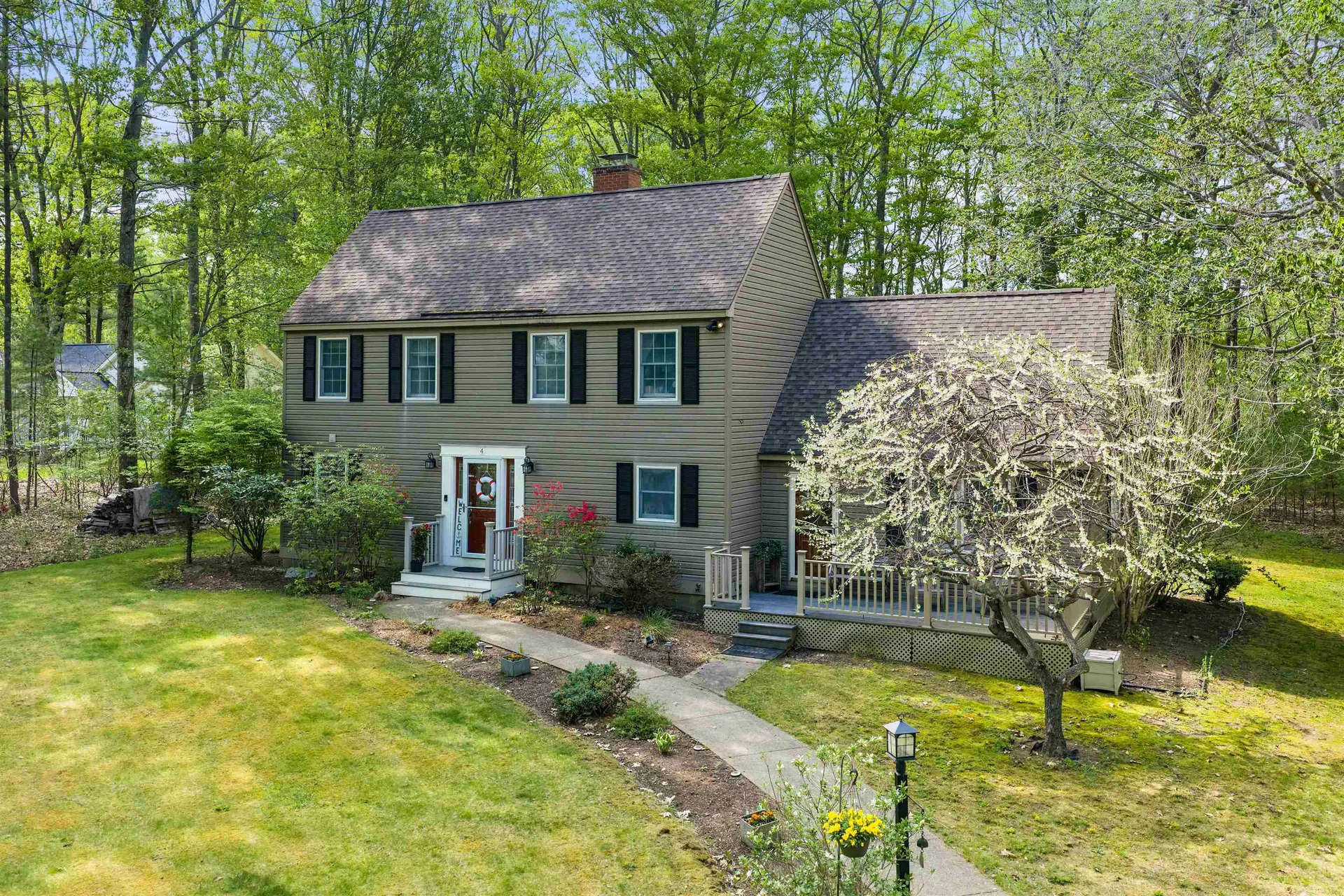 4 Deer Ridge Lane Kittery ME 03904-5610