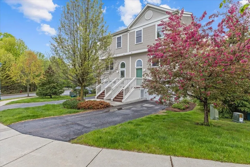 47 Finch Court South Burlington VT 05403