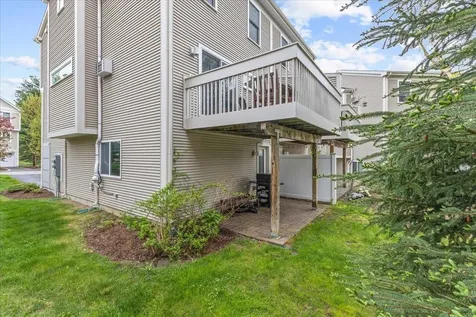 47 Finch Court South Burlington VT 05403