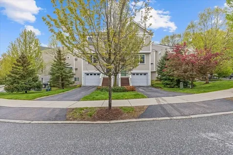 47 Finch Court South Burlington VT 05403